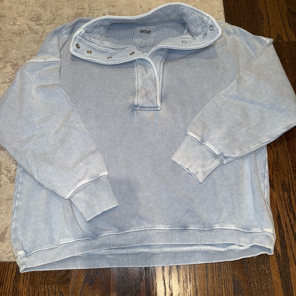Aerie Women’s Sky Blue Pullover Sweatshirt